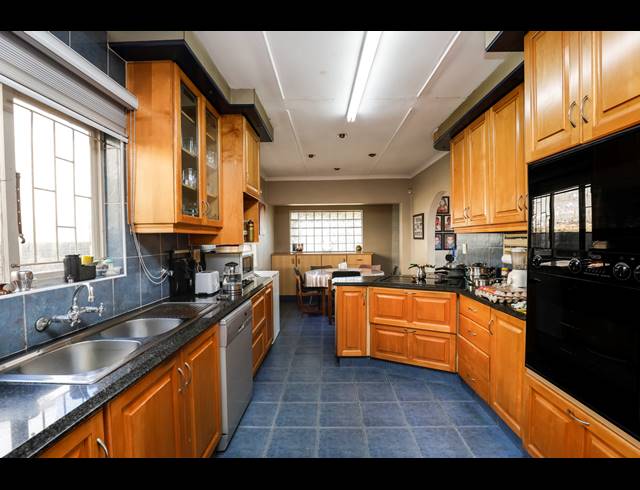 3 BEDROOM HOUSE FOR SALE IN AVOCA